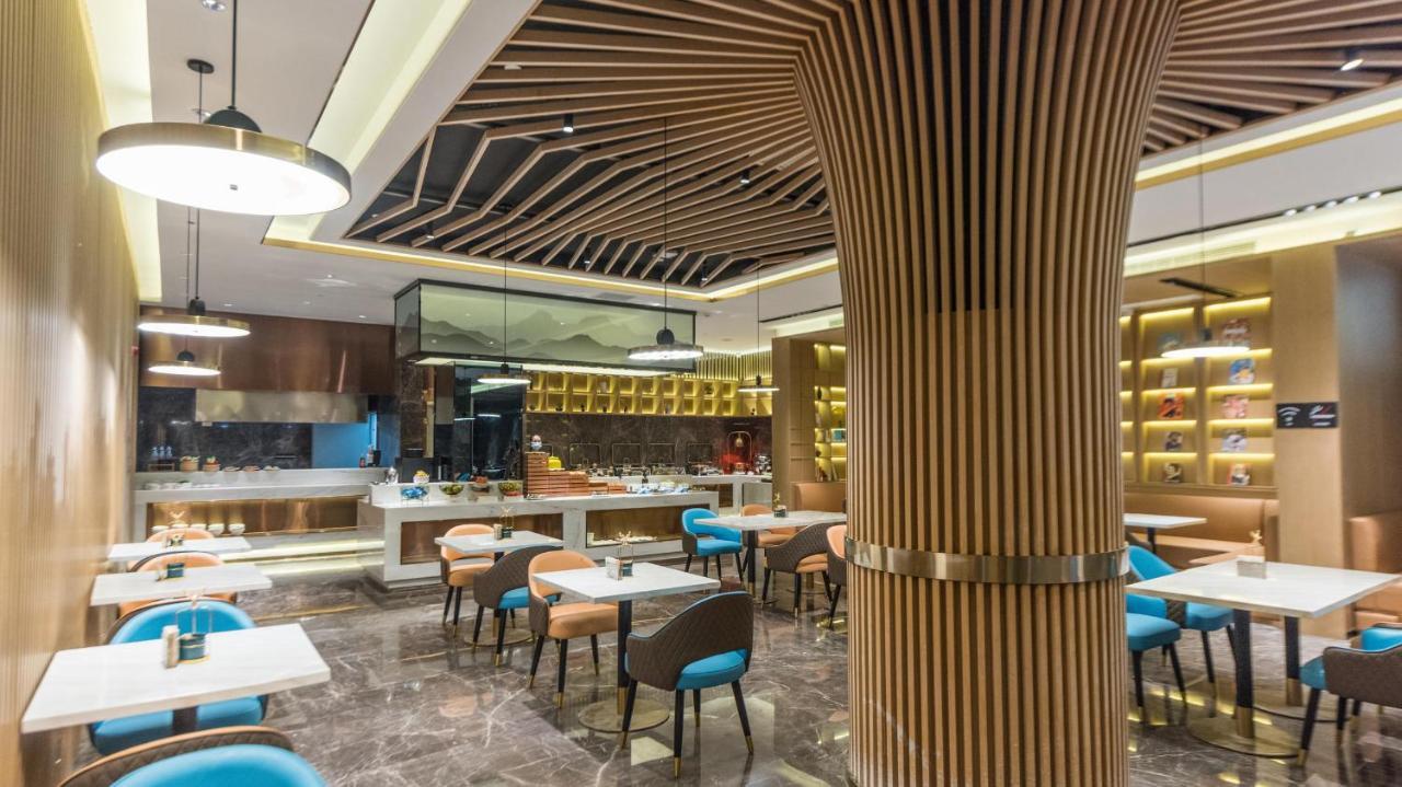 Atour Hotel Kunming Cuihu Экстерьер фото